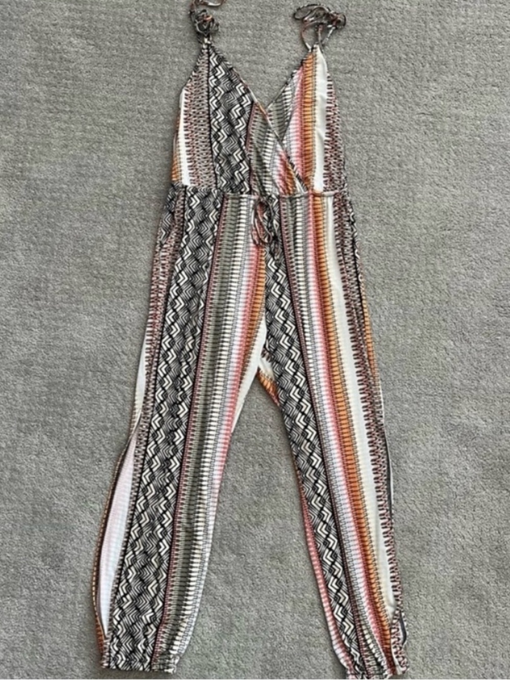 BCBG Romper Jumpsuit Sexy Leg Slits - Picture 5 of 7